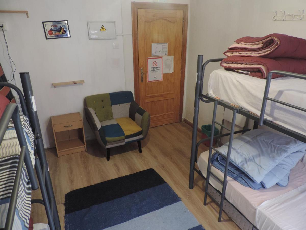 Hostel El Cascabel กรานาดา ภายนอก รูปภาพ